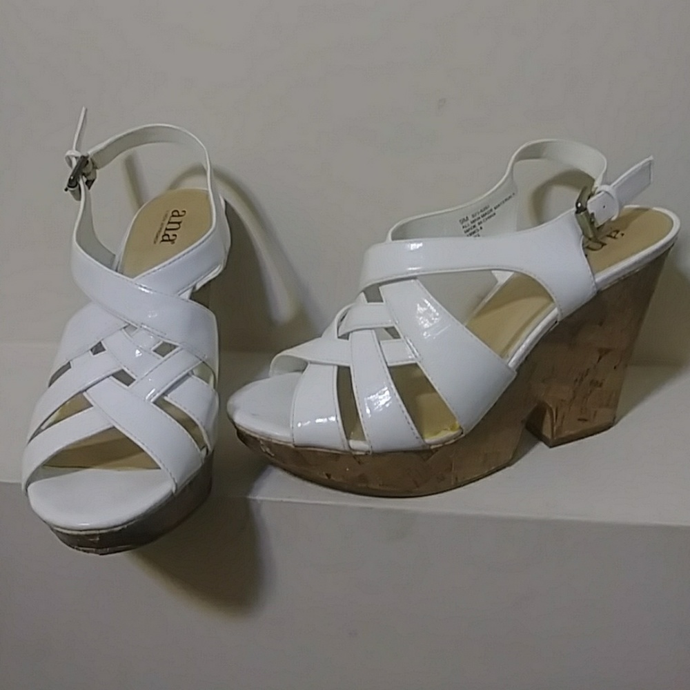 Nice Ana Shoes